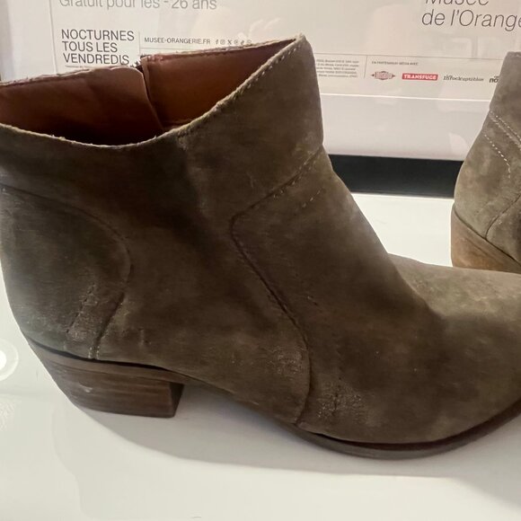 Lucky Brand gray suede booties Size 7 - Picture 4 of 5